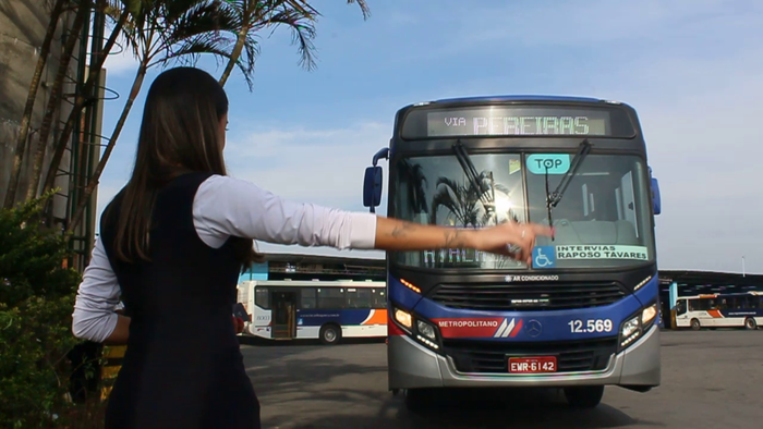 Passageiros de Cotia, São Roque e Ibiúna já podem utilizar o Cartão TOP ...