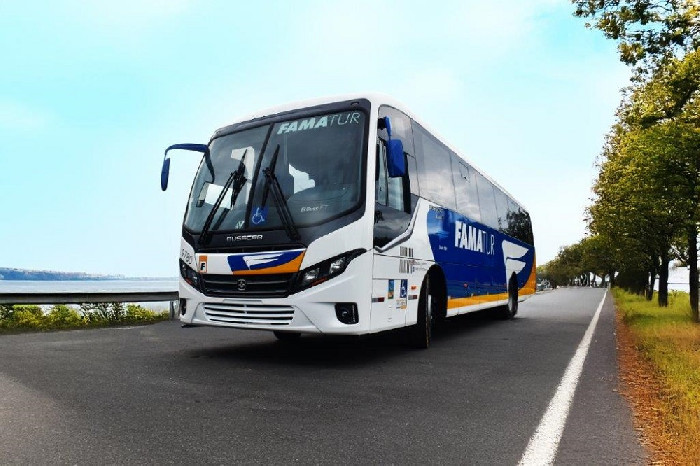 Busscar entrega modelo El Buss FT à Famatur e amplia presença no interior paulista