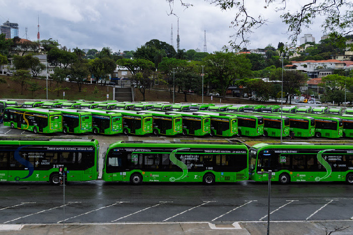 São Paulo recebe novos ônibus elétricos da BYD e reforça frota sustentável