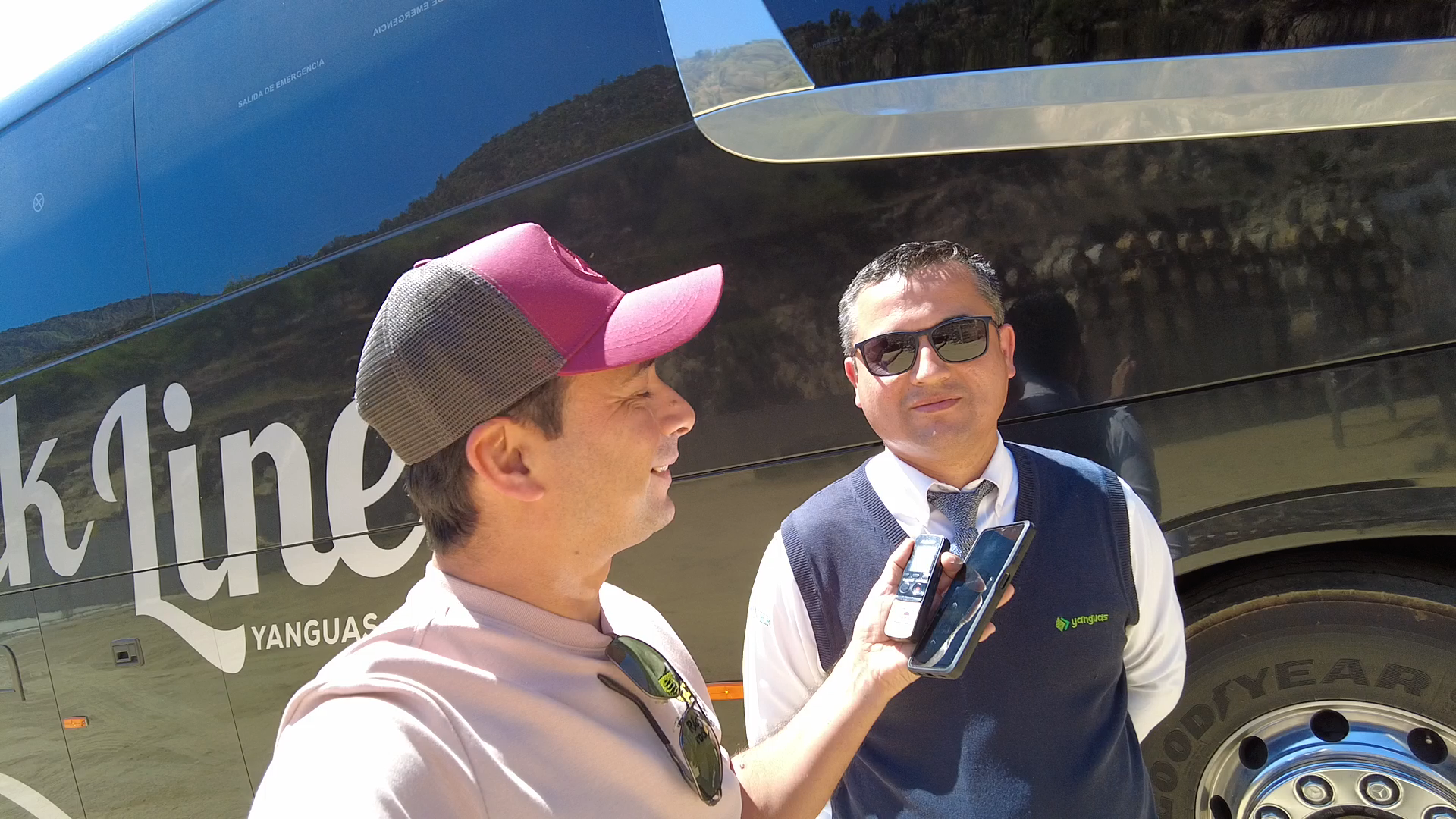 Roberto Calderón, profissional motorista