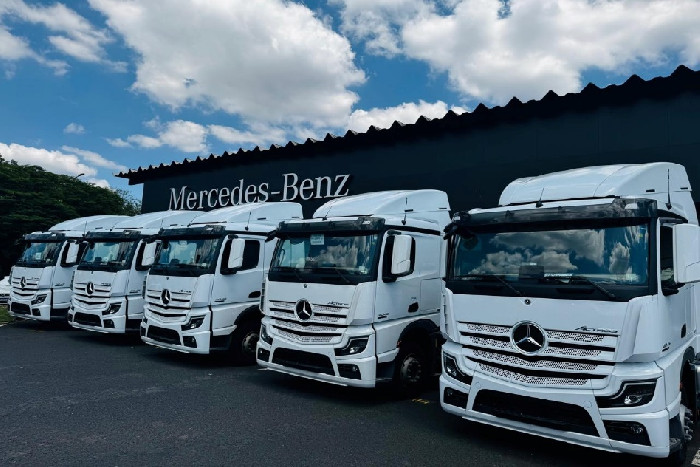Grupo Martins adquire 19 caminhões extrapesados Mercedes-Benz Actros 2045 para operação atacadista e de distribuição