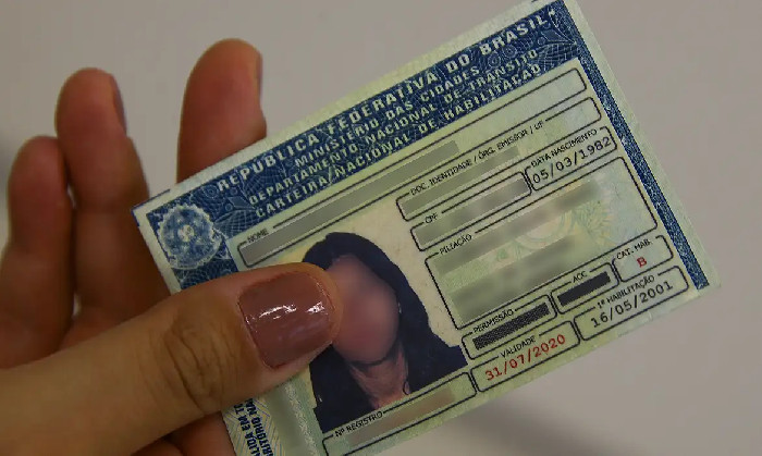 Exame toxicológico passa a ser obrigatório para obtenção da CNH A e B no Brasil