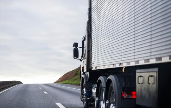 CNT alerta para impactos no transporte em discussão sobre mudança da jornada de trabalho