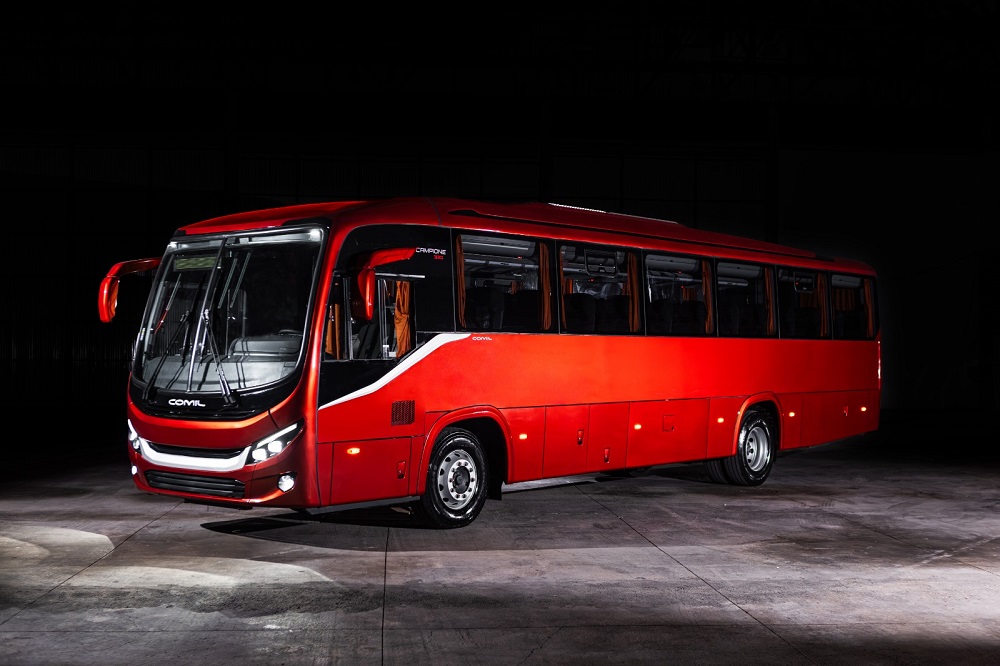 Comil Ônibus apresenta Campione 330 e Versatile V4, ampliando soluções ...